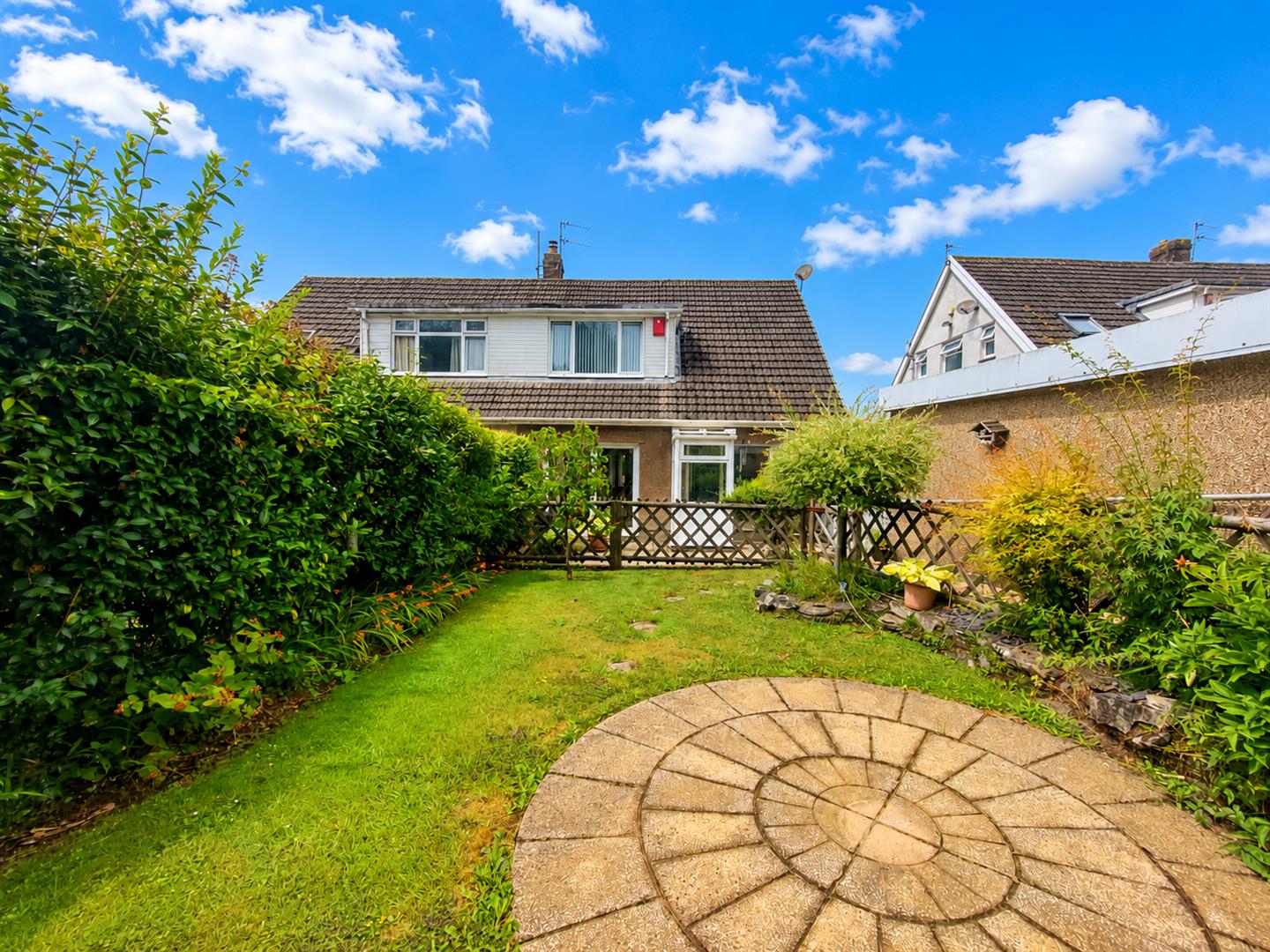 Woodfield Avenue, Pontlliw, Swansea, SA4 9EQ
